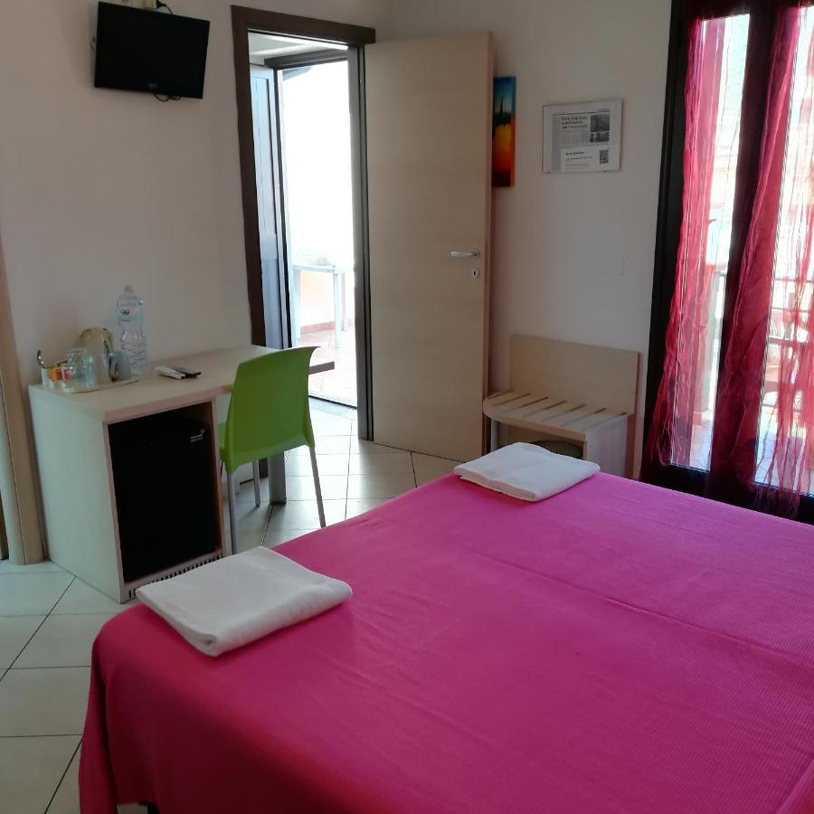 La Locanda Del Mare B&B La Caletta Εξωτερικό φωτογραφία