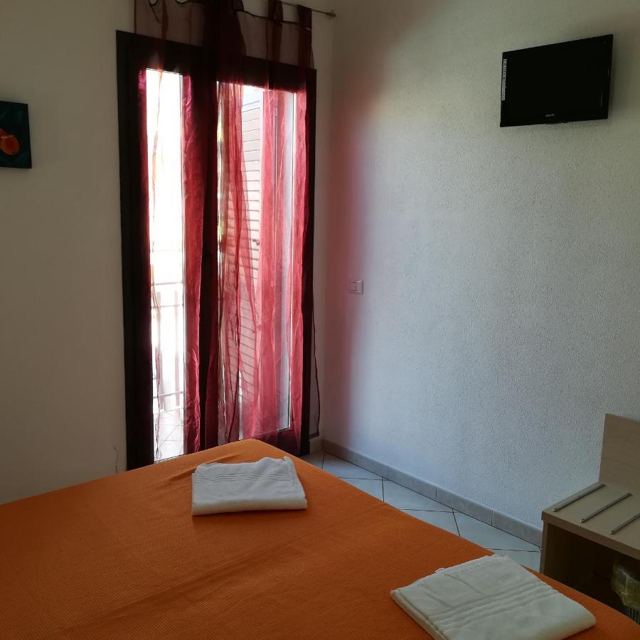 La Locanda Del Mare B&B La Caletta Εξωτερικό φωτογραφία